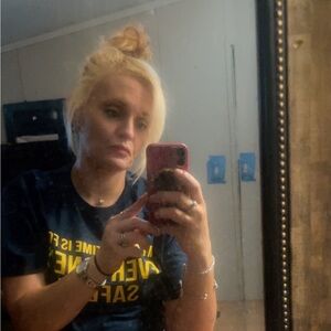 Meet your Posher, Pearl